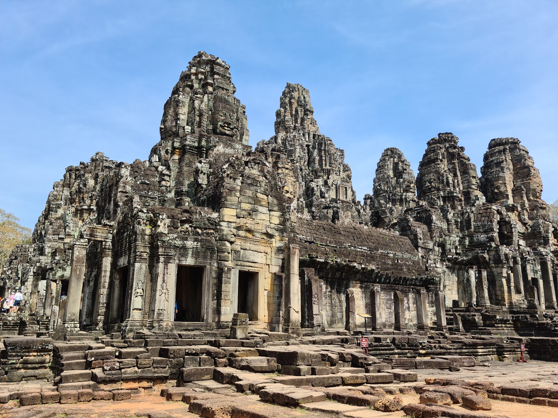Angkor Wat: O Guia Completo dos Templos Sagrados do Camboja