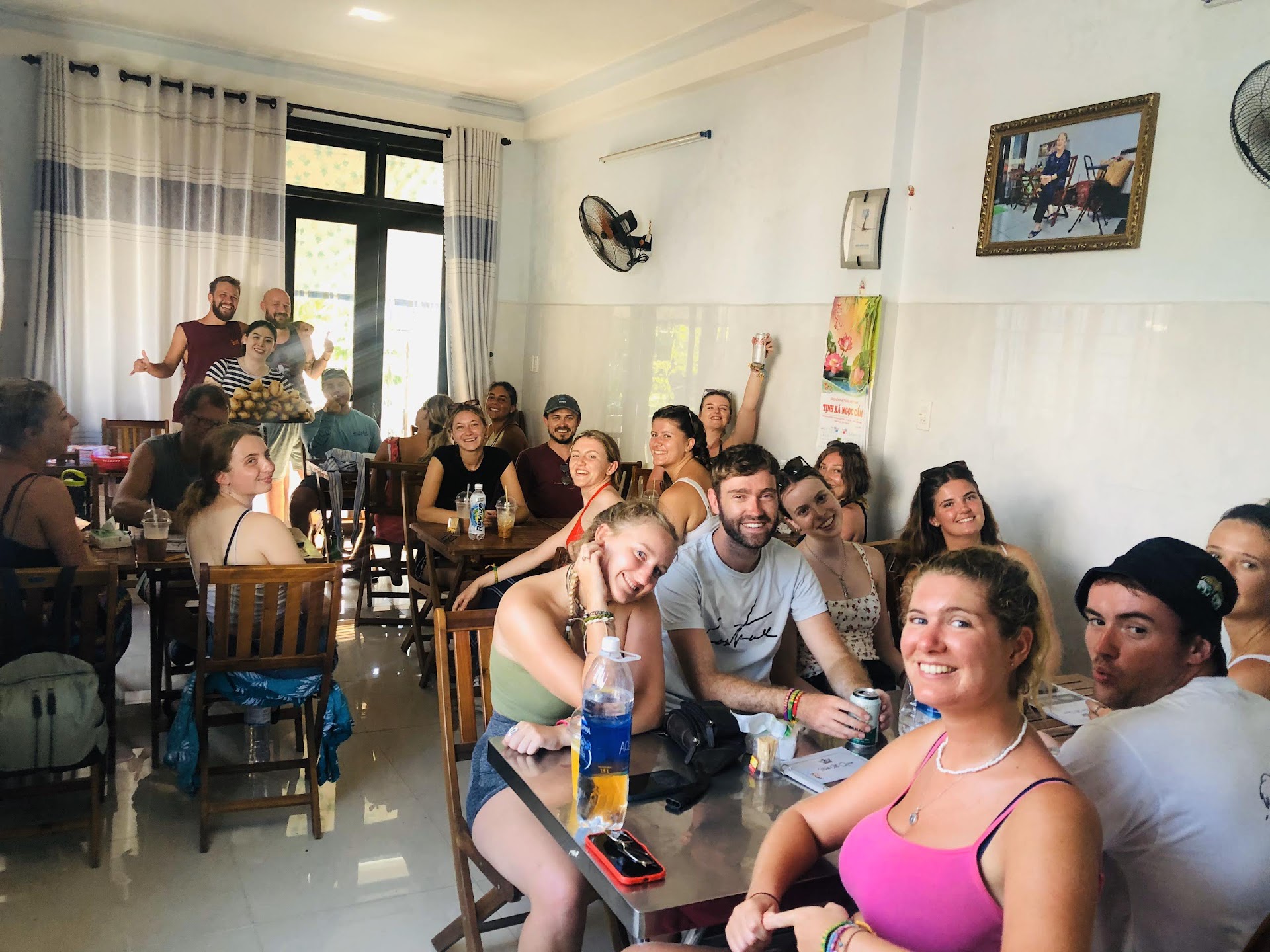 O mercado que acorda antes do sol: o café da manhã que Hoi An esconde dos turistas