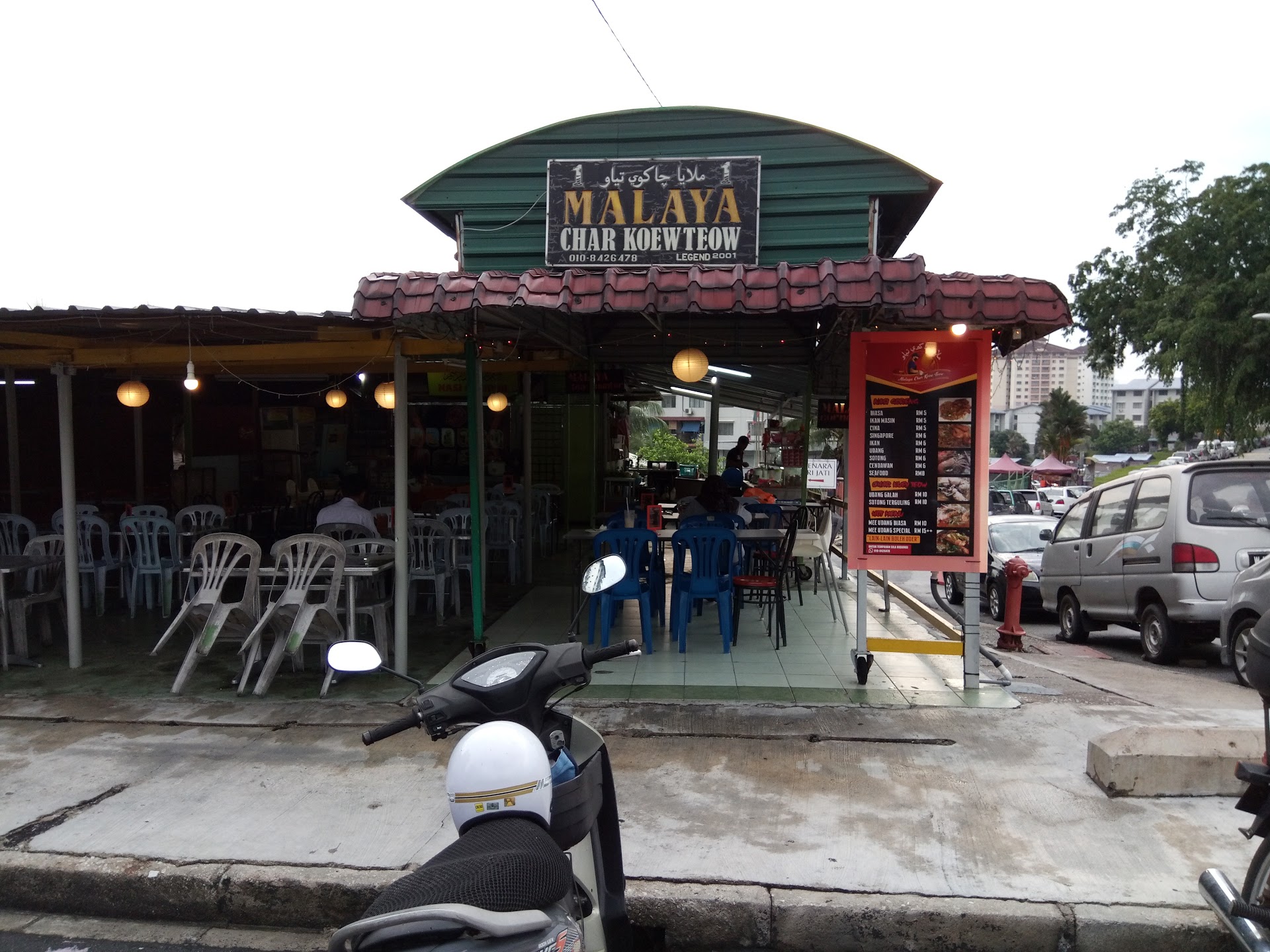 Jalan Alor: O Paraíso da Comida de Rua em Kuala Lumpur