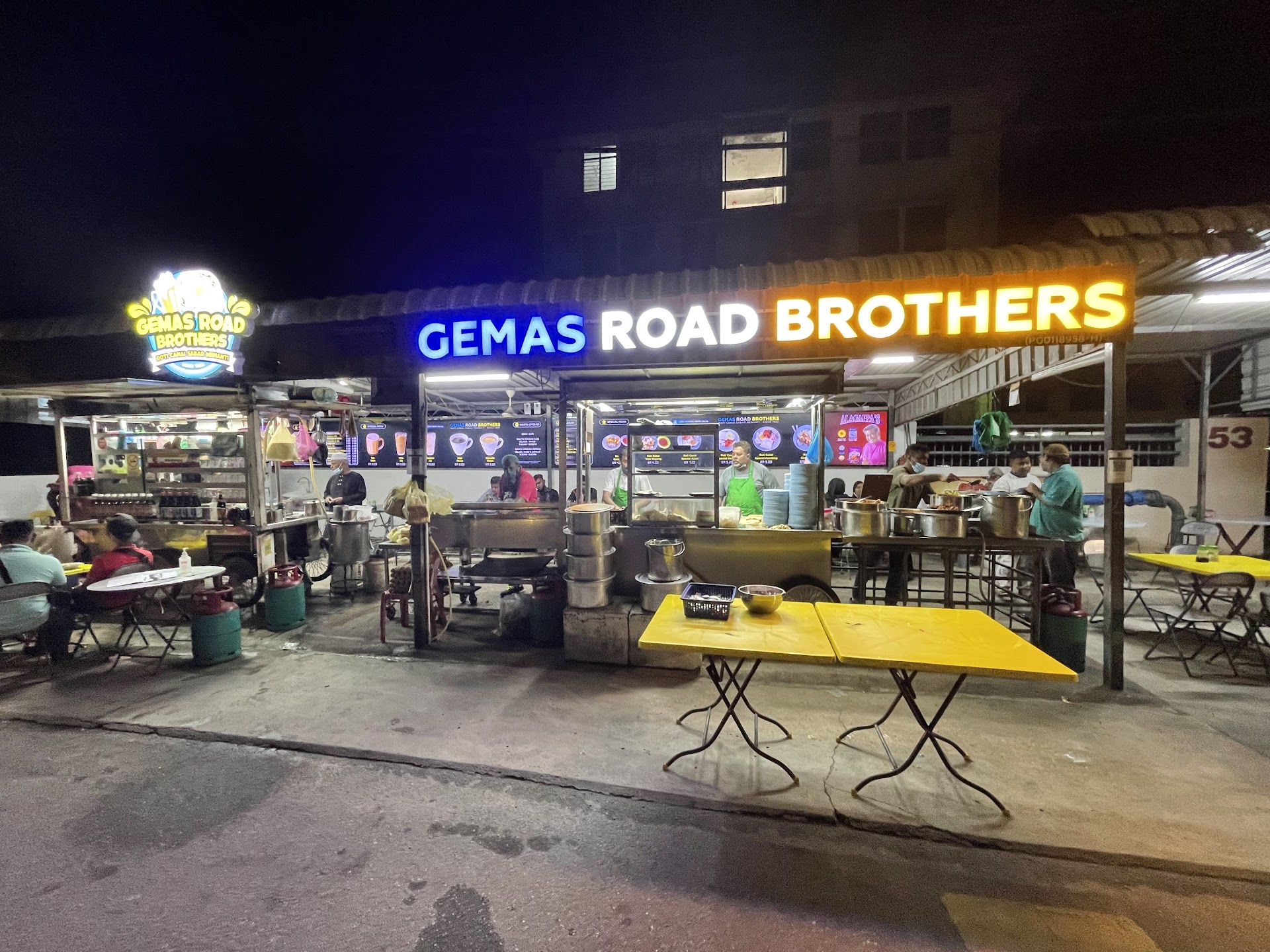 Kimberley Street, Penang — o beco de madrugada que nenhum turista acorda pra ver