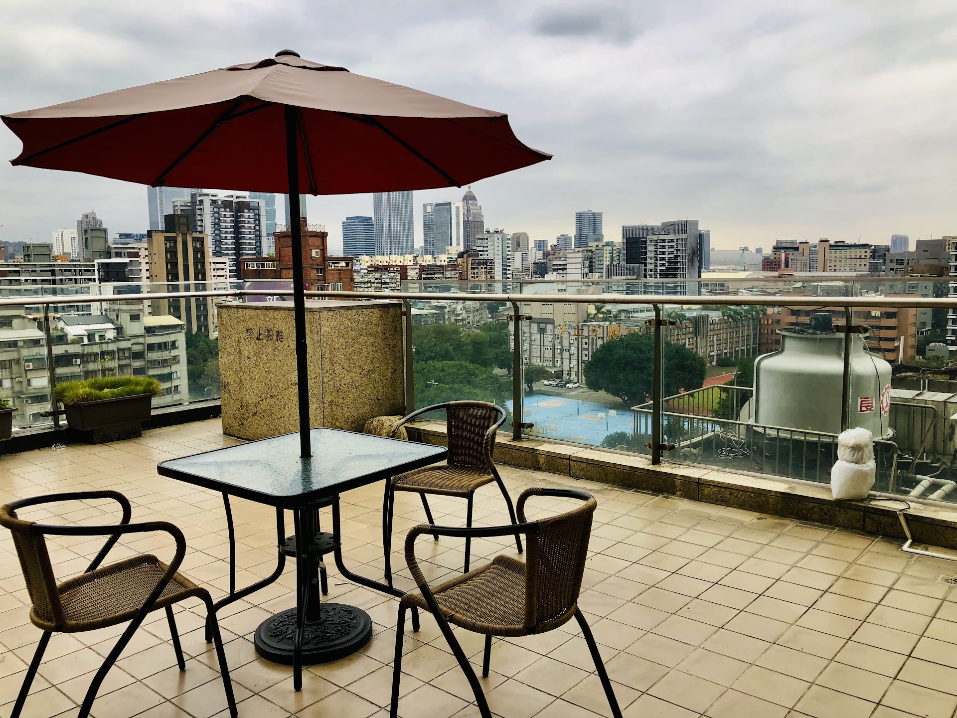Hotel Metropolitan Premier Taipei