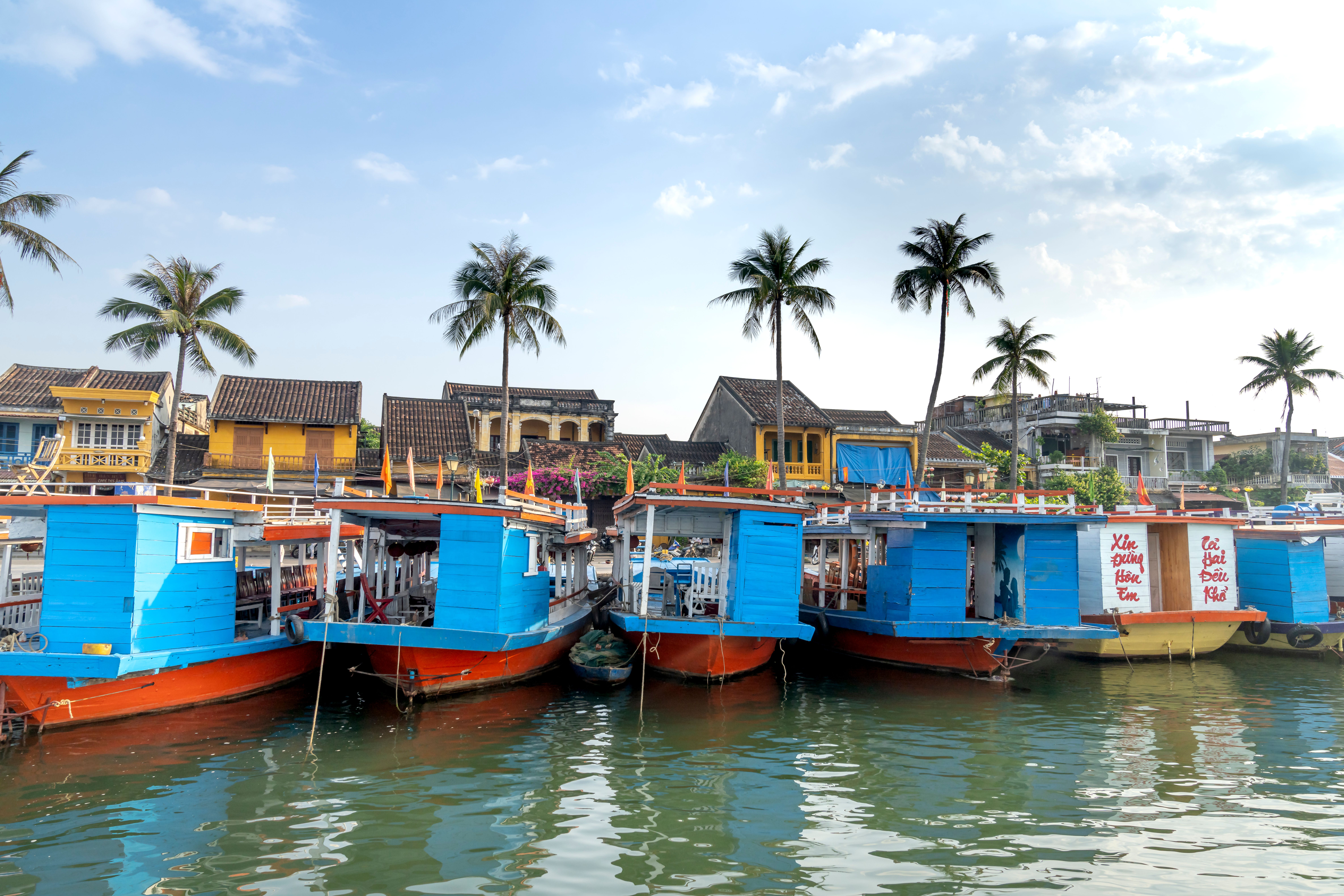 Hoi An à Noite: a cidade das lanternas que parou no tempo