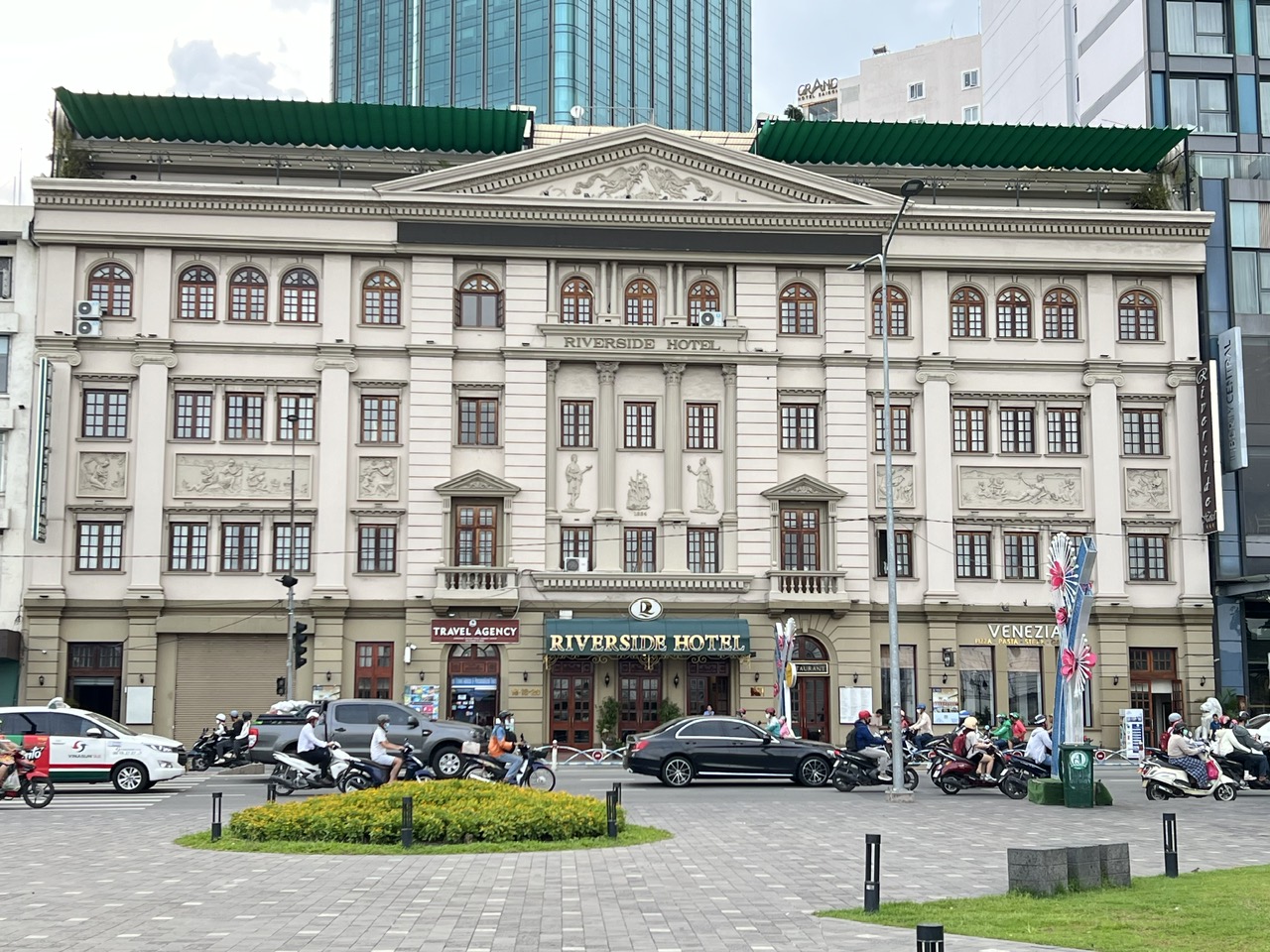 Silverland Jolie Hotel