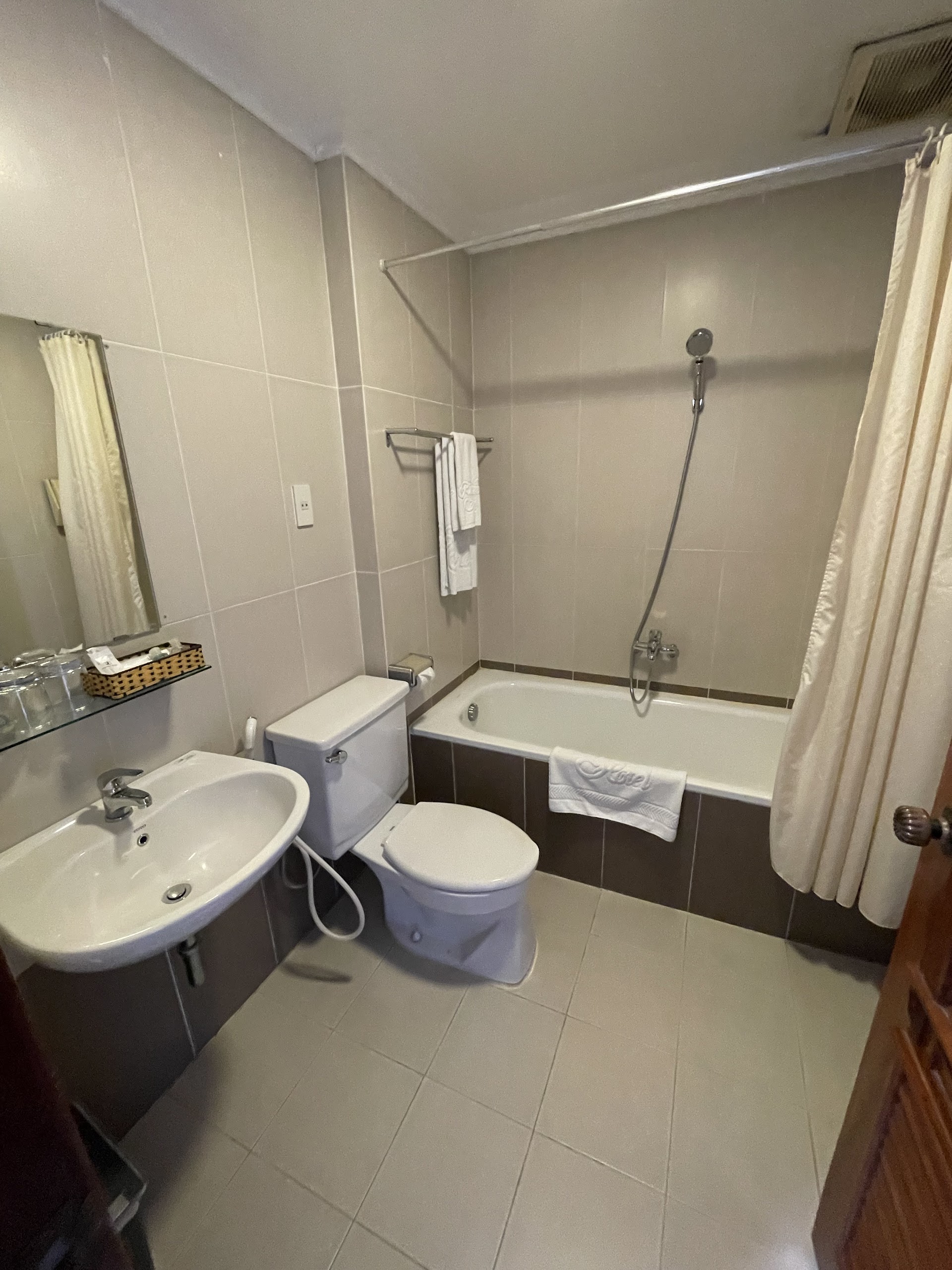 LA PAIX SÀI GÒN - BOUTIQUE HOTEL